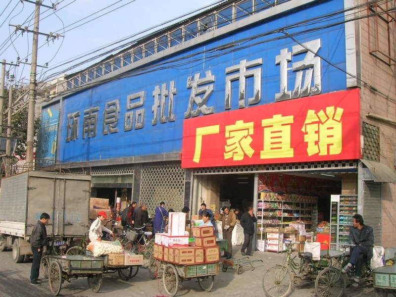 企业食堂托管选购指南：轻松解决用餐难题